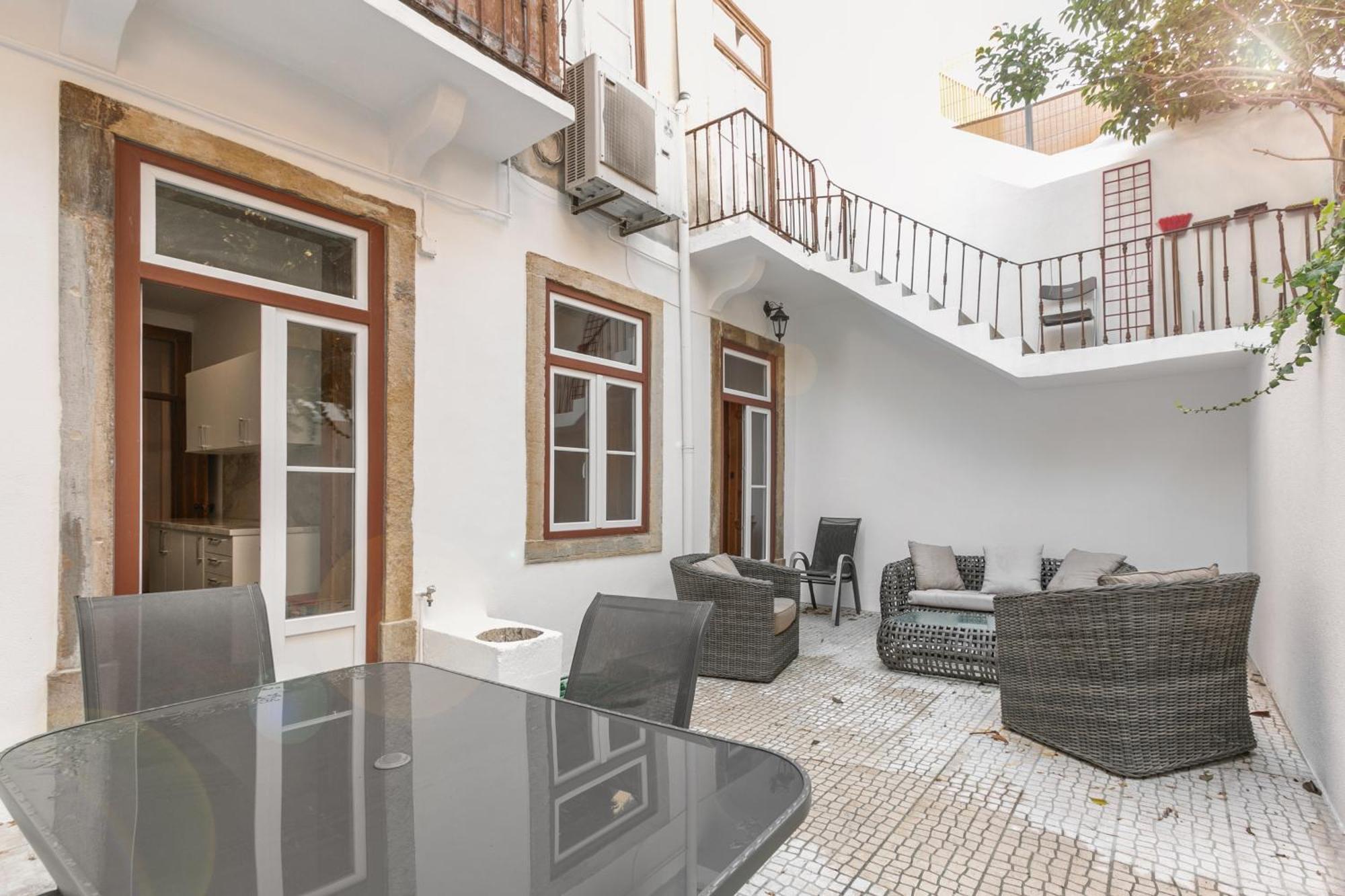 Lisbon Rentals Real Esterno foto