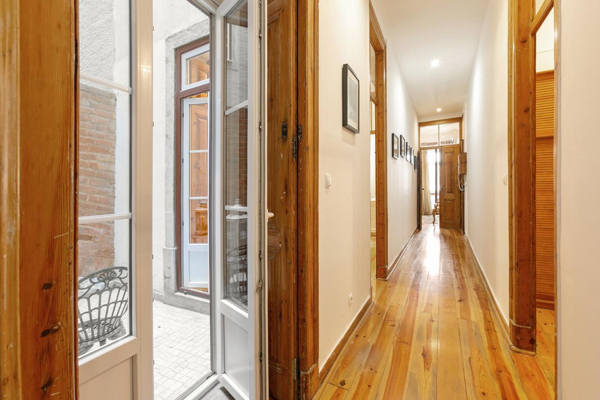 Lisbon Rentals Real Esterno foto